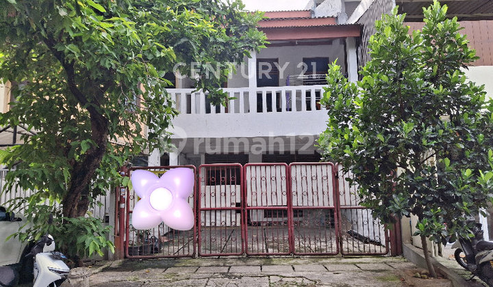 House with 2-Car Road Access, 2-Car Carport, Strategic Location House with 2-Car Road Access, 2-Car Carport, Strategic Location