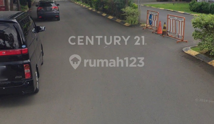 Affordable 2-Story House in an Exclusive Complex in Cibubur Country 2