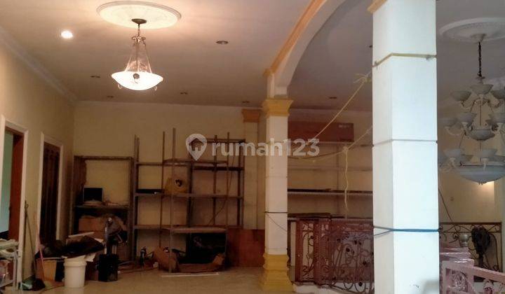 Di Jual Murah Rumah Mewah 2 Lantai  Di Perumahan Elite 2