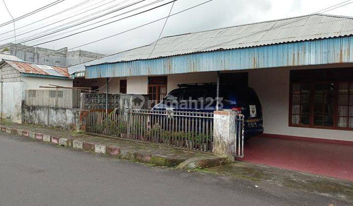 Rumah Cocok Untuk Usaha Di Pusat Kota tomohon 2