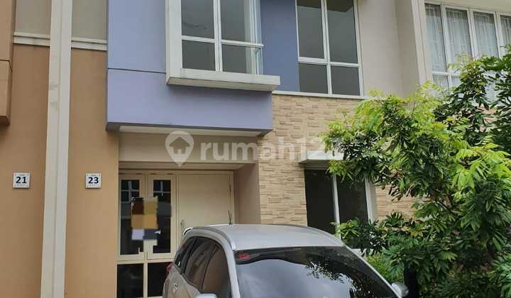 Two-Story House in Tesla Cluster, Gading Serpong, Tangerang