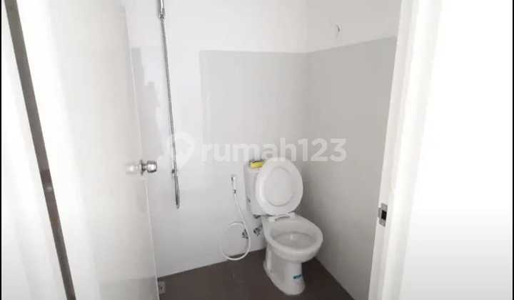 Rumah 1 Lantai Ada Kanopi Belakang Di Napoli Sektor 6 Gading Serpong Tangerang 2