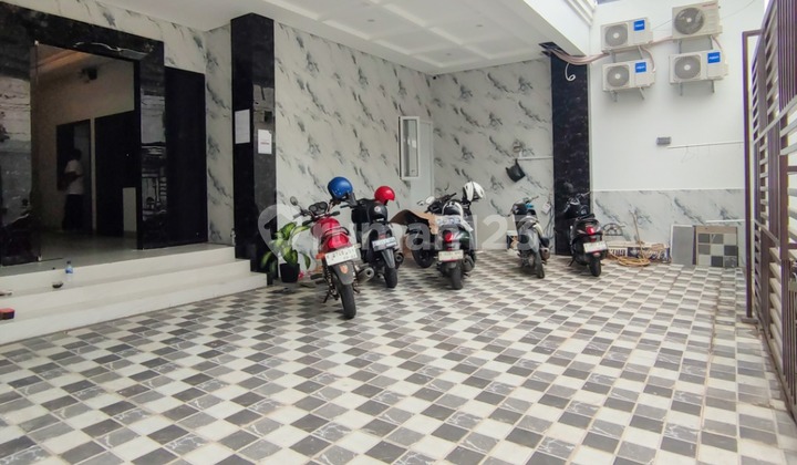 BRAND NEW KOST 33 KAMAR DI RADIO DALAM, SELANGKAH KE PONDOK INDAH 2