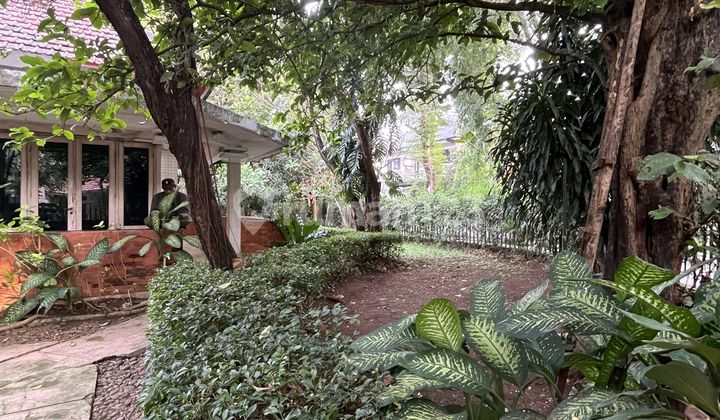 Rumah Lama Hitung Tanah.di Menteng Jakarta Pusat. 2