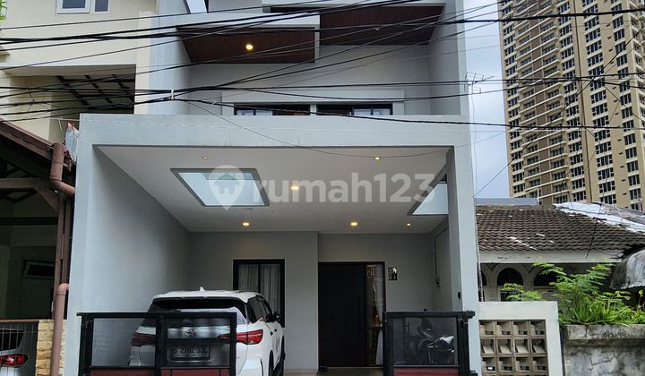 RUMAH BANGUNAN BARU FULLY FURNISHE.HARGA MURAH DI PONDOK INDAH JAKARTA SELATAN