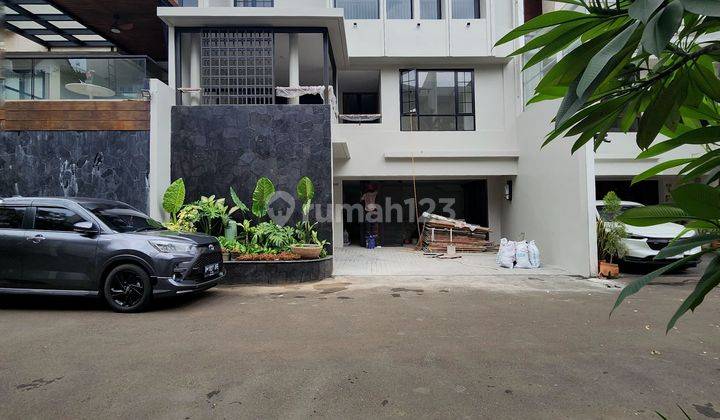 Rumah Dalam Townhouse Brand New Belakang Citos Cilandak Jakrta Selatan 2