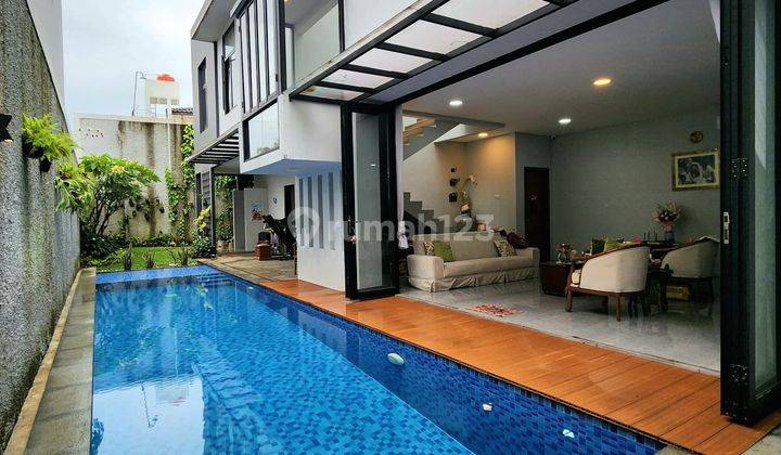 Rumah Privte Pool Siap Huni Dan Bebas Banjir di Cilandak Jakarta Selatan 1