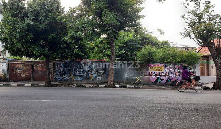 Tanah Strategis Tengah Kota di Semarang Timur HGB 1