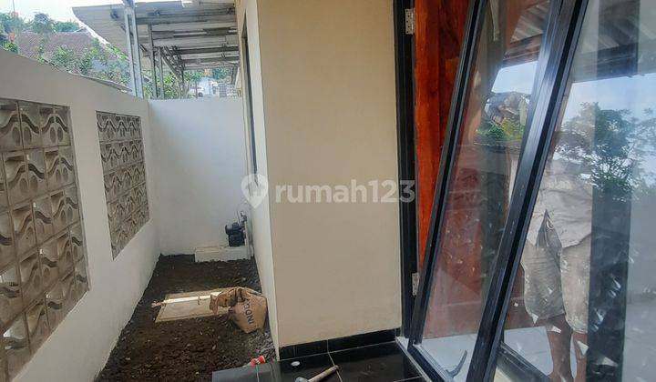 Rumah Siap Huni 2 Lantai di P4a Banyumanik Semarang