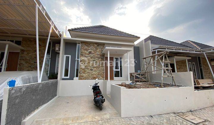 Rumah Dikontrakan di Permata Grafika Banyumanik Semarang 1