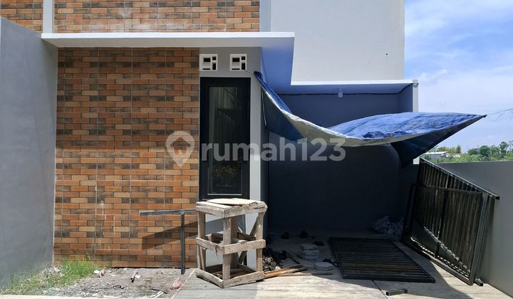 Rumah Siap Huni Di Banyumanik Shm Bagus 2