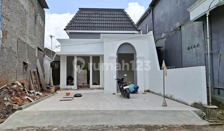 Rumah Cluster Baru di Banyumanik SHM Bagus 1