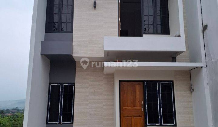 Rumah 2 Lantai Cluster Nuansa Villa Di Banyumanik Baru 1