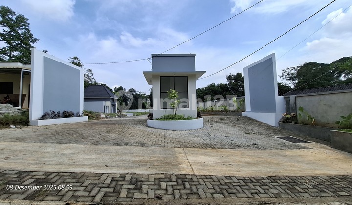 Bebas Banjir, Rumah, SHM, Dekat Universitas,