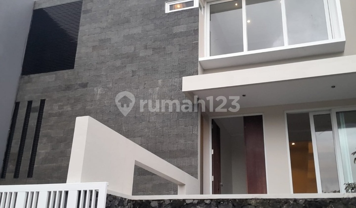 Rumah Mewah Kondisi Istimewa Di Ungaran Barat Semarang 1