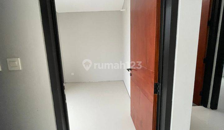 Rumah 2 Lantai di Mangunsari Dekat Unnes Material Bagus  6