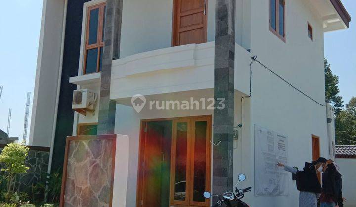 Rumah 2 Lantai di Perum Mangunsari Residence Gunungpati Semarang 1