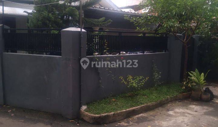 Rumah di Petukangan Utara Posisi Hook Dekat Kebayoran Lama 2