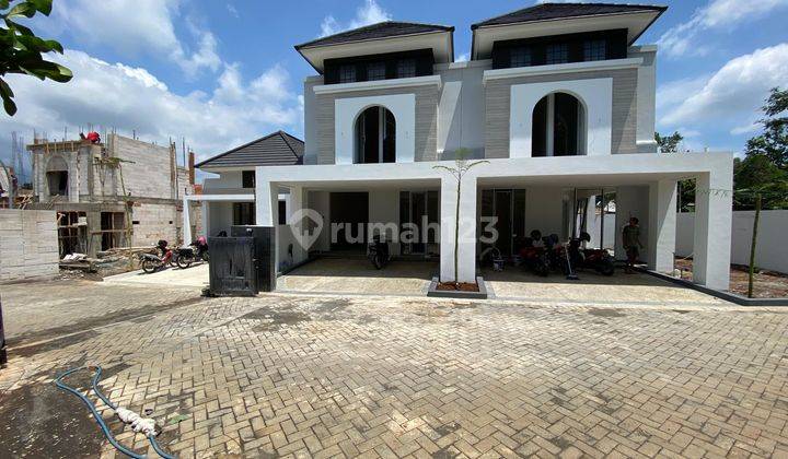 Rumah 2 Lantai di Zebra Pedurungan Modern 8 Menit ke Tol Gayamsari 1