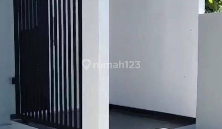 Rumah 2 lantai murah model Scandinavian di Sendangmulyo Tembalang 2