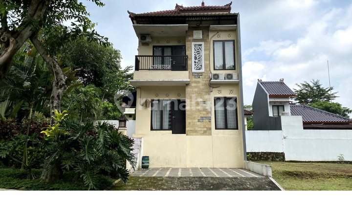 Rumah 2 Lantai di Bsb Semarang Nego 2