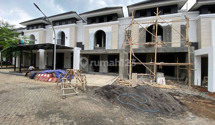 Rumah 2 Lantai Di De Villa Garden Banyumanik Mewah & Murah 1