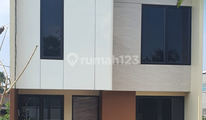 Rumah 2 Lantai Baru di Banyumanik Murah Luas Tanah 96M2 1