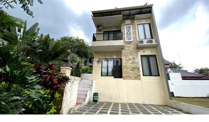 Rumah 2 Lantai di Bsb Semarang Nego 1