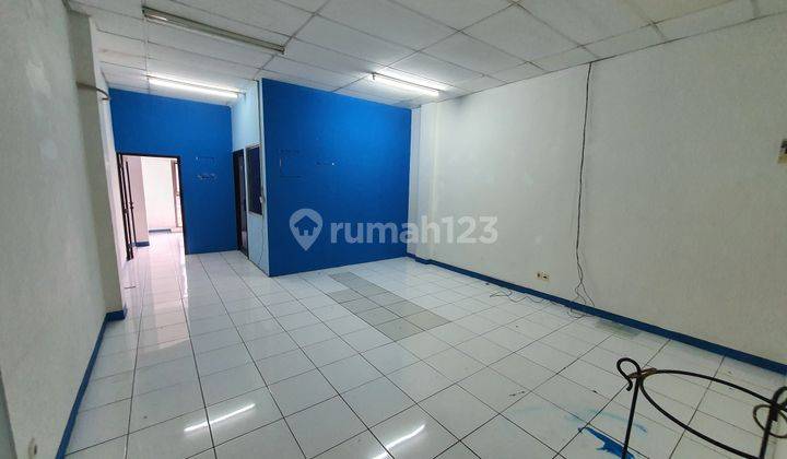 Sewa ruko pinggir jalan 3 lantai Tangcity Kota Tangerang 5