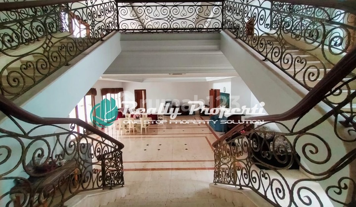 Rumah Mewah di MEGA KUNINGAN Jakarta Selatan Dekat JW Marriot 9