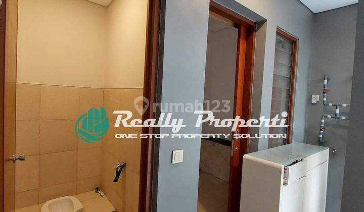 Dijual rumah di premier estate 2 SHM hadap Selatan Jatiwarna Pondok Melati