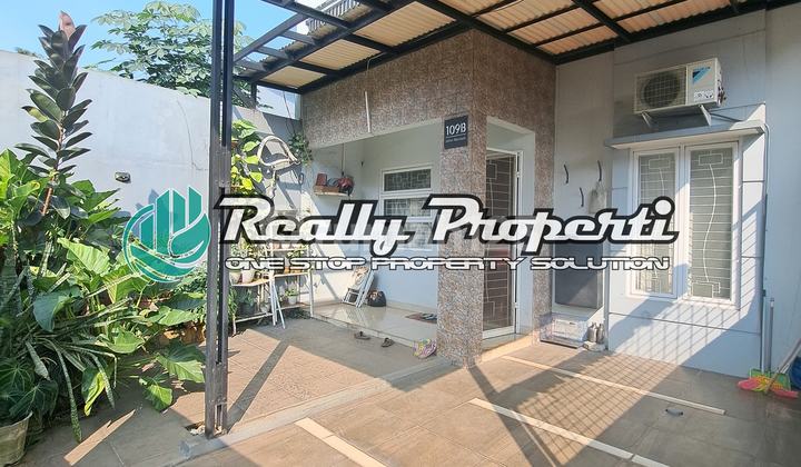 Dijual rumah 2 Lt dekat Pintu Tol JORR Jatiwarna Pondok Melati Free Water Heater & AC 2