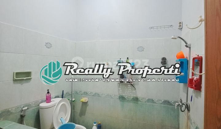 Dijual Rumah dengan Tanah Luas di Jatibening Pondok Gede Bekasi Cash / KPR 2