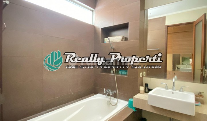 Dijual Rumah 2 Lantai Hook Asri dan Nyaman di Bambu Apus Cipayung Jakarta Timur 2