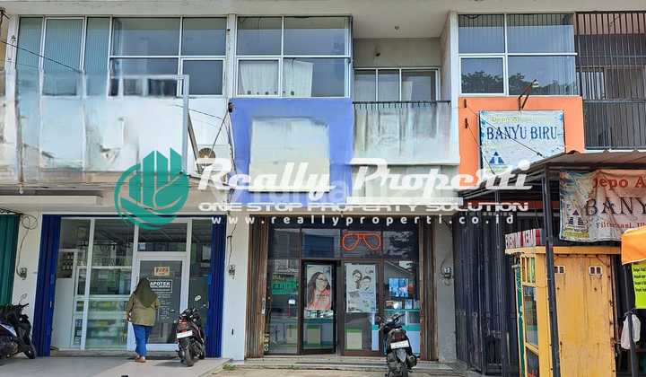 Dijual ruko stategis lokasi ramai depan komplek di Jatiwarna Pondok Melati Bekasi 
