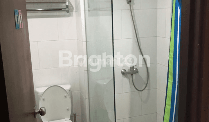 Apartemen Waterplace type 2BR digabung jadi 1BR Full Furnish murah hadap Kolam renang sebelah Pakuwon Mall 2