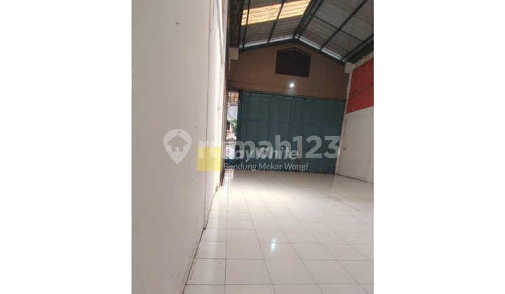 Gudang untuk Berbagai Kebutuhan Pasirluyu Barat