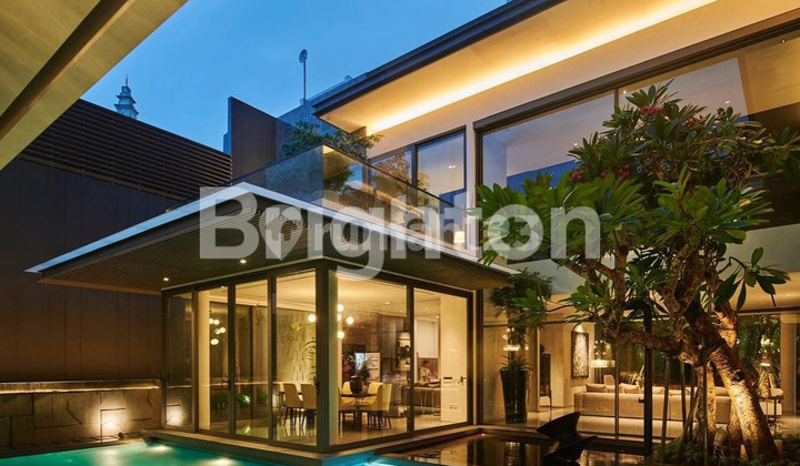 PAKUWON INDAH MODERN HOUSE VERY LUXURIOUS with SWIMMING POOL near mall, business and commercial center. 2