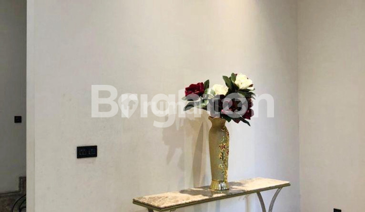 GRAHA FAMILY New House in GRES near clubhouse, Loop, highway, business and commercial centers. 2