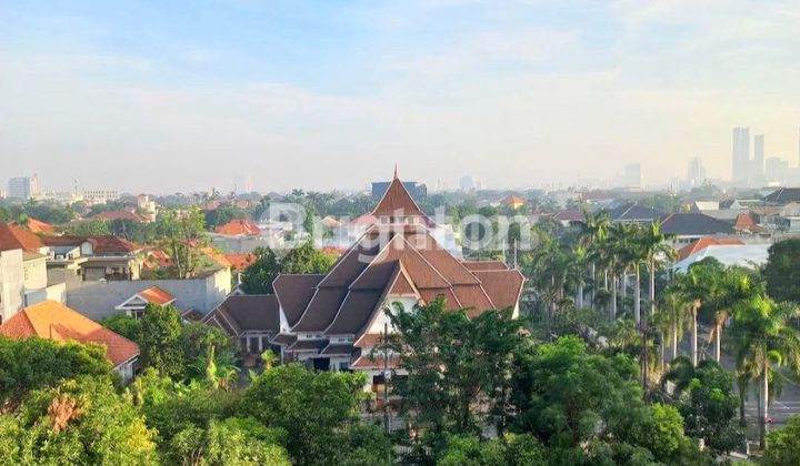 RUMAH BANGUNAN BELANDA JL. IMAM BONJOL HOOK JL. TAMAN BINTORO pusat kota dekat Raya Darmo, Diponegoro, pusat bisnis dan komersial