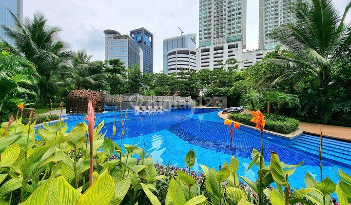 Apartemen 2BR South Hills Kuningan Jakarta Selatan, Baru Mewah 2