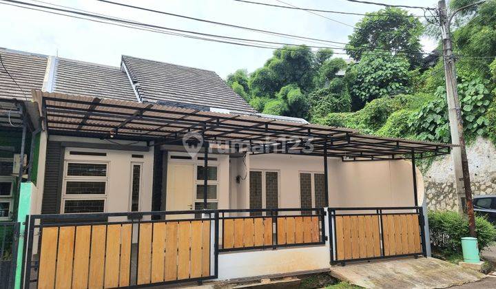 Rumah Hoek / Hook, Serpong Park, Tangerang Selatan, Siap Huni, Dekat Tol Jelupang 1