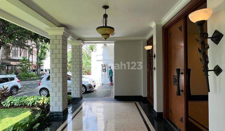 Rumah 2 Lantai Dekat Perkantoran Di Ampera kenanga 2