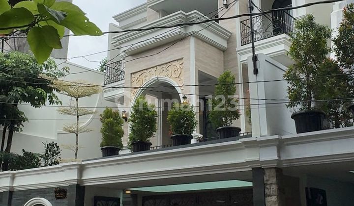 Siap Huni, Rumah, 2 Lantai, SHM, di Cilandak Siap Huni, Rumah, 2 Lantai, SHM, di Cilandak