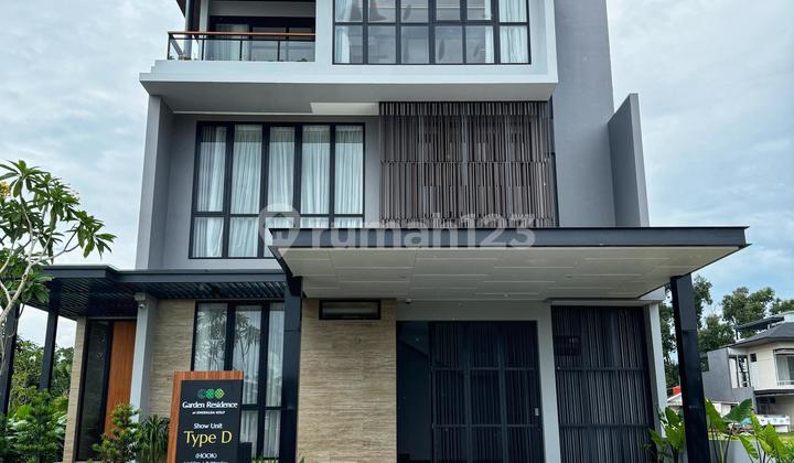 Siap Huni, Rumah, 2 Lantai, SHM, di Cimanggis