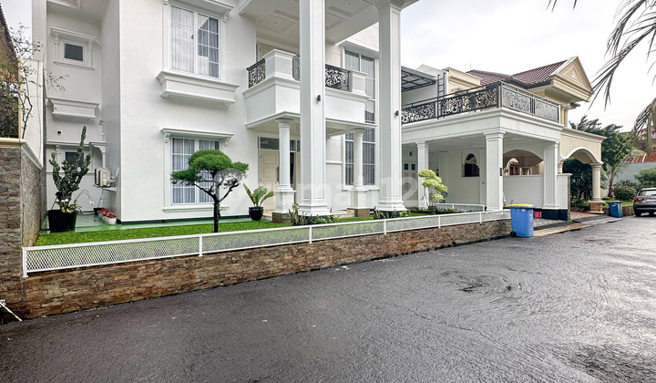 Dalam Komplek Cilandak Jakarta Selatan