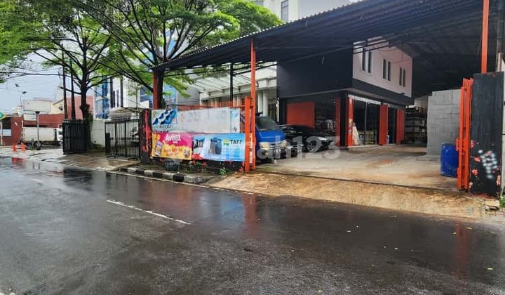 Ruang-Usaha, SHM, Dekat Akses KRL, di Tebet