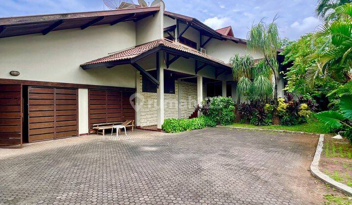 Rumah Siap Huni Di Kemang Jakarta Selatan 1