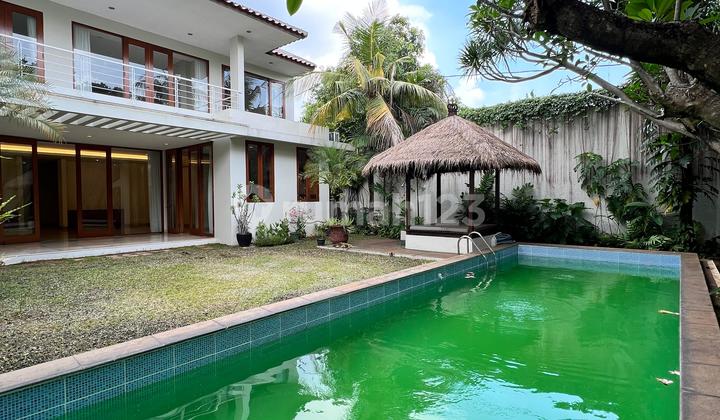 Siap Huni, Rumah, 2 Lantai, SHM, Bebas Banjir