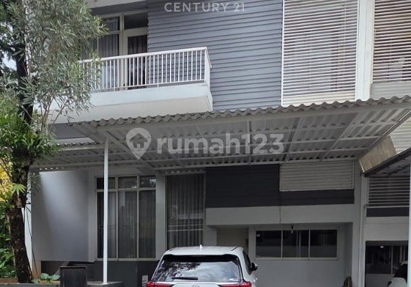 Strategic House with Attractive Price for Sale in Bintaro, South Jakarta